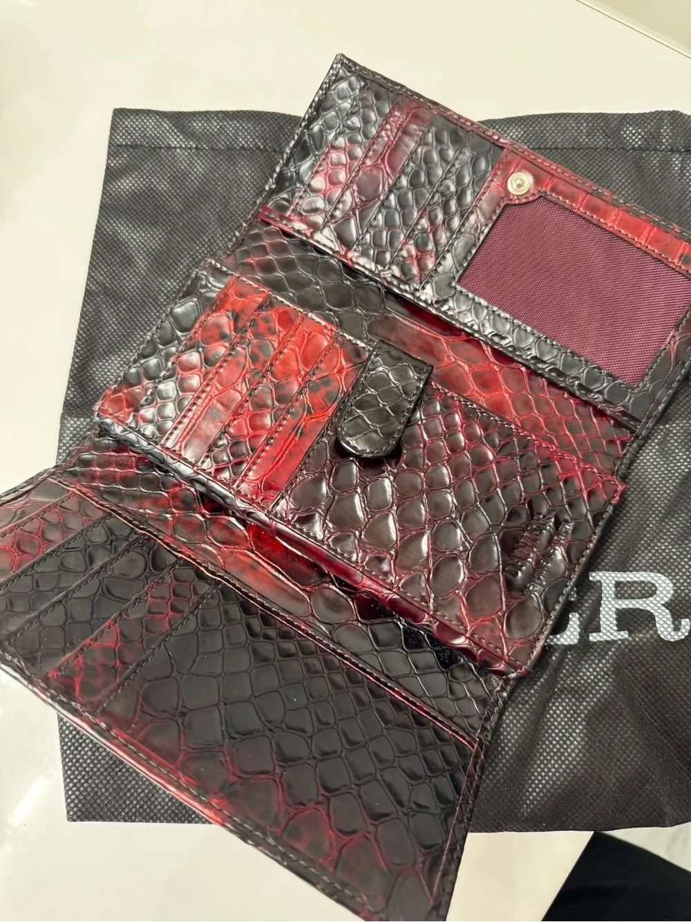 Danier Red and Black Ombre Croc-Embossed Leather Satchel with Matching Wallet - Picture 11 of 16